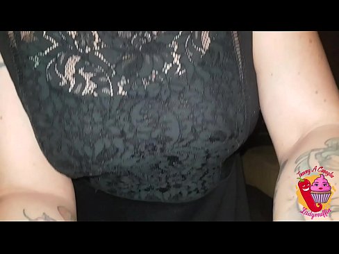 ❤️ Slutty ګامه خور هغه ته یو blowjob او هسپانوي ورکوي ️❌  په ps.eggporncomics.ru